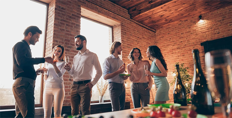 Quà tặng 20/10 độc đáo, thể hiện văn hóa công ty