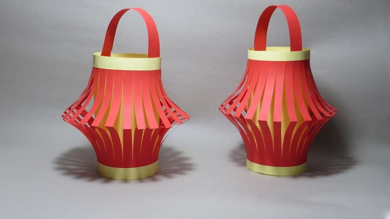 Lồng đèn giấy Trung thu màu đỏ đẹp mắt