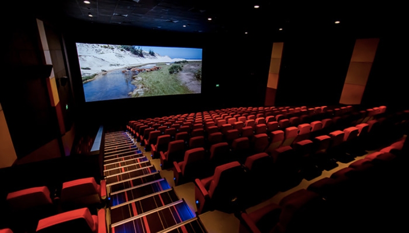 thiết kế không gian bên trong rạp