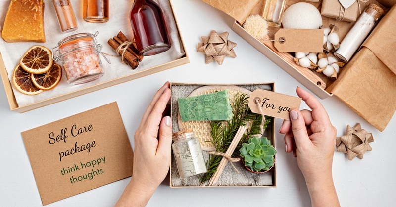 Tổng hợp 12+ Cách tự làm quà handmade 20/10 đơn giản, ý nghĩa