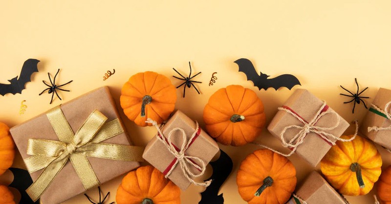Gợi ý 15 Món quà Halloween độc đáo tặng người yêu, bạn bè