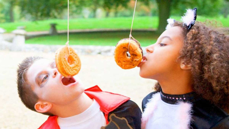 Cuộc đua ăn bánh Donut