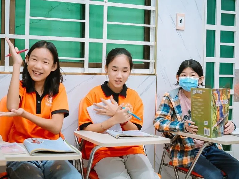 Thông qua VioEdu, các bạn học sinh sẽ tự tin hơn trong học tập