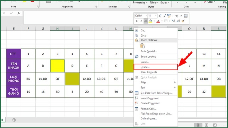 Nhấp chuột phải chọn Delete để xóa ô trống