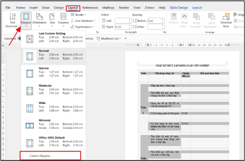 Bôi đen bảng và chọn Custom Margins trong Word