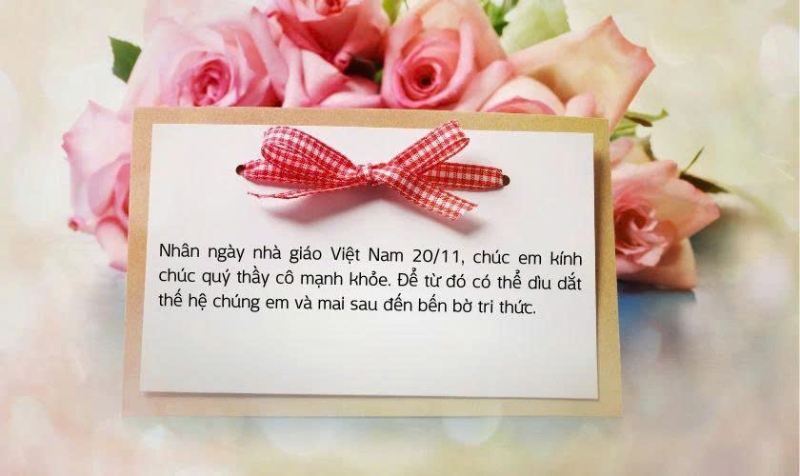 Mẫu lời ngỏ 20/11 hay, ý nghĩa tặng thầy cô