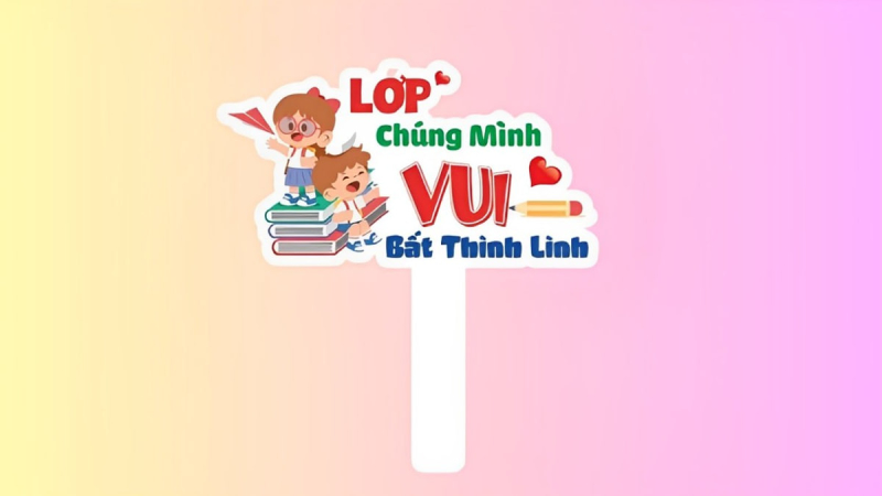 Hashtag độc đáo với chủ đề lớp chúng mình vui bất thình lình