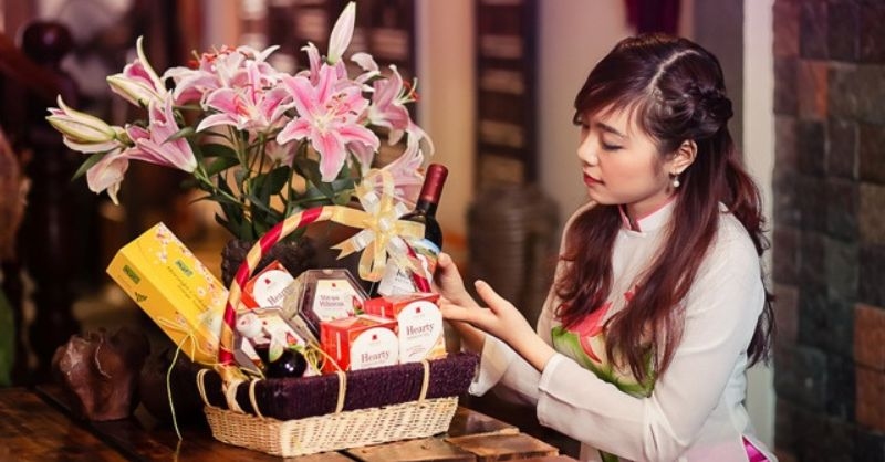 Gợi ý tặng quà Tết 2026 cho thầy cô đầy ý nghĩa, tình cảm