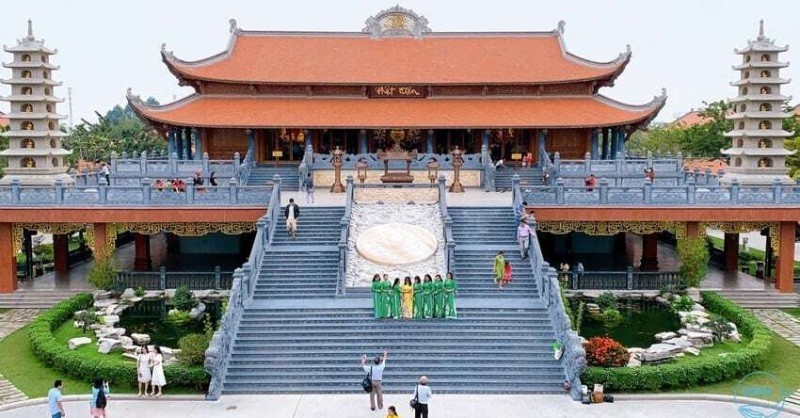 Gợi ý 11 Ngôi chùa nổi tiếng ở Sài Gòn phù hợp cầu an 2026